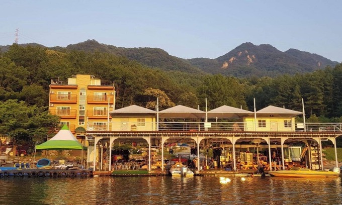 Seorak House | Gapyeong Sanwullo Water Leisure Pension