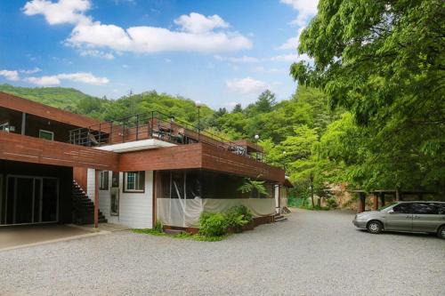 Seorak House | gapyeong semmul pension