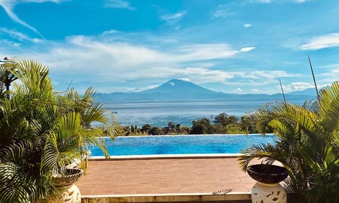 Sampalan Hotel | Gara Gara Sea View
