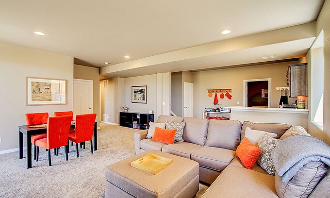 Security-Widefield Apartment | Garden Apartment with Mountain Views