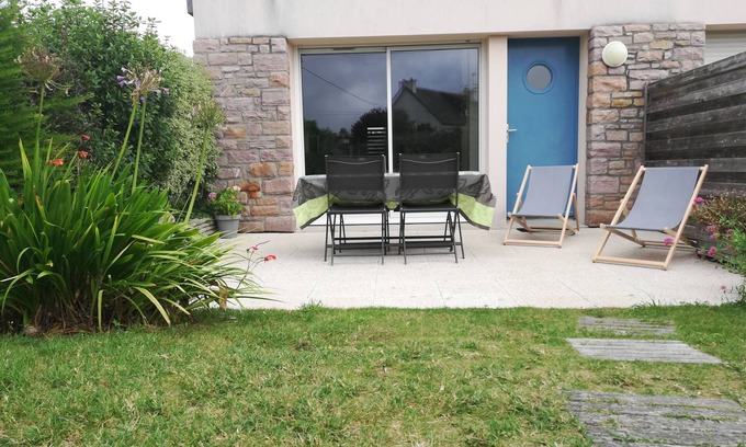 Erquy Condo | Garden apartment 500 m from Saint Michel beach