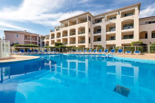 Six-Fours-les-Plages Apartment | Garden & City Six-Fours-les-Plages
