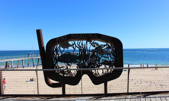 Port Noarlunga Cottage | Garden Cottage: Holidays and relocation unit