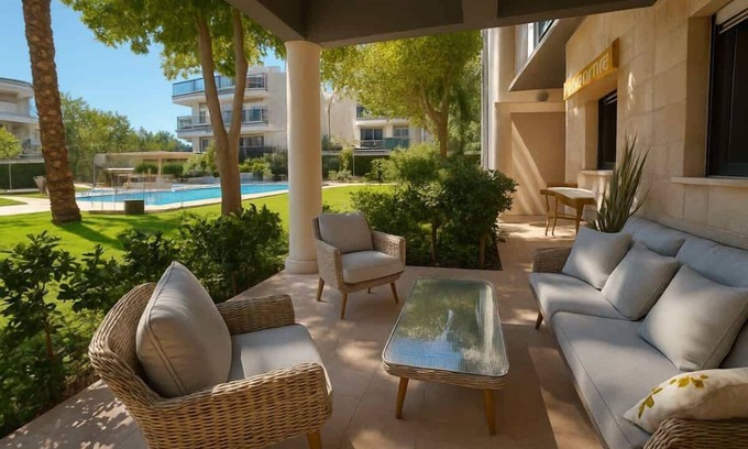 Eilat House | Garden Getaway & Pool | Royal Park| By SweetyGuest