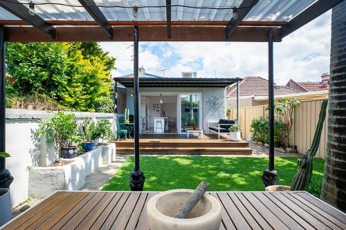 Sydenham House | Garden Oasis Sydenham