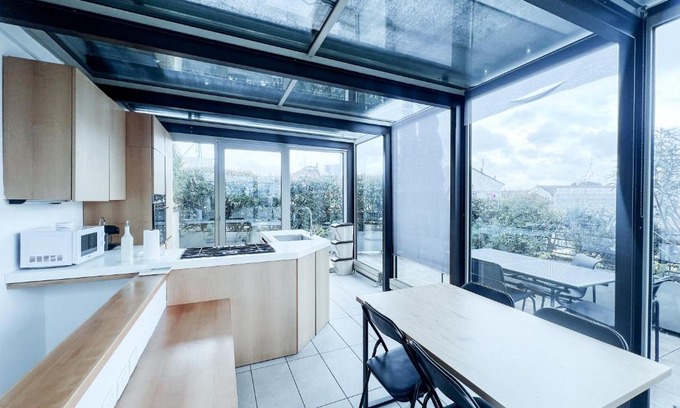 Chinatown Apartment | Garden Penthouse - Large & Trendy Flat, Milano