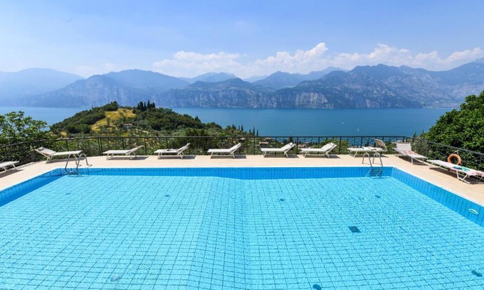Malcesine Apartment | Garden Residence Malcesine Lake View