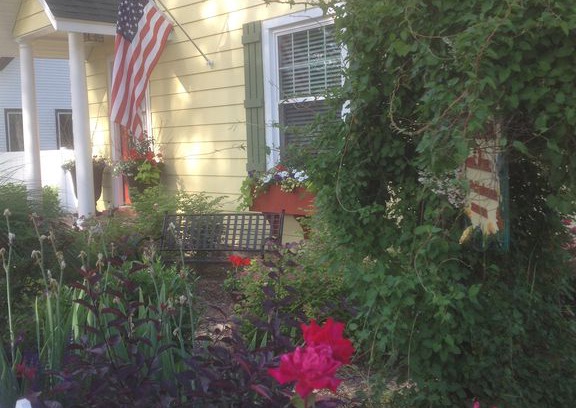Lake Odessa House | Garden View Guest House