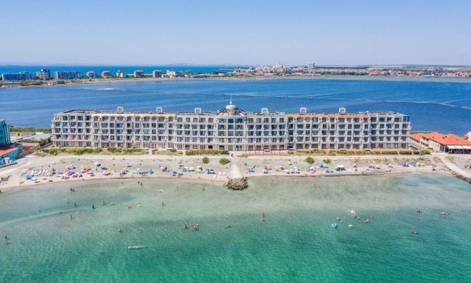 Pomorie Apartment | Gardenia Beach Palace Aparthotel