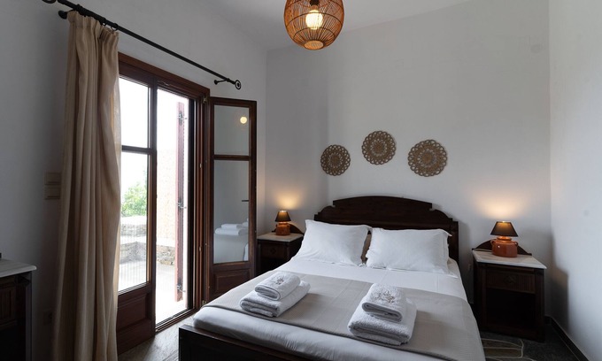 Platis Gialos Apartment | Gardenia - Mirsini Apartments in Sifnos