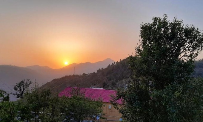 Tehri House | Garhwal House