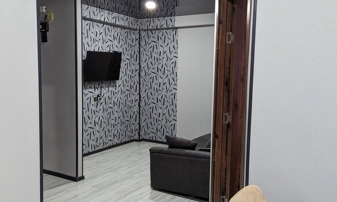 Borjomi Apartment | Gari's apartament next to Borjomi central park