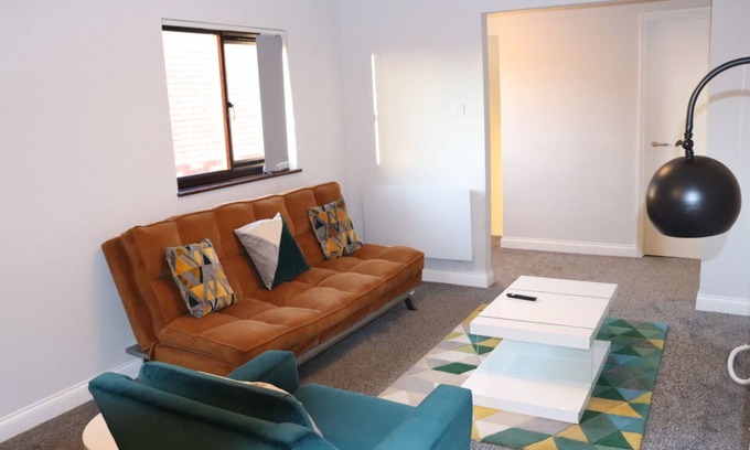 Dartford Apartment | Garland Modern Apartment With Private Entrance, Parking & Garden Dartford 5