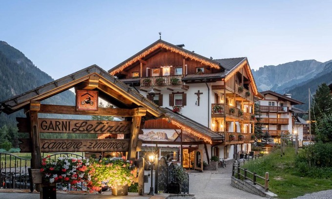Campitello di Fassa Bed & Breakfast | Garnì Letizia