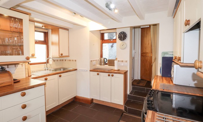 Newport Cottage | Gartavon