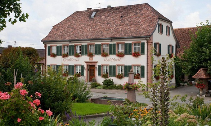 Efringen-Kirchen House | Gasthaus Rebstock Egringen