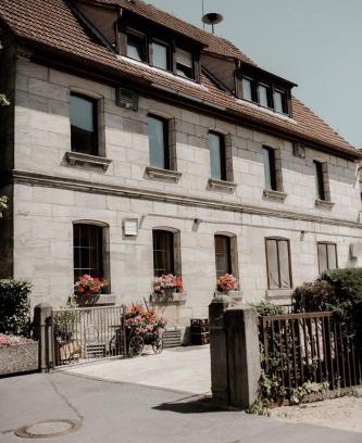 Eckental Hotel | Gasthaus Rotes Ross