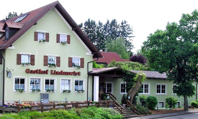 Denkendorf House | Gasthof Lindenwirt