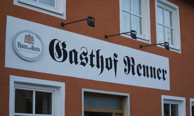 Thalmassing House | Gasthof/Pension Renner