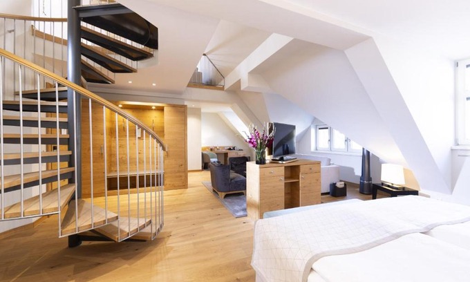 Naumburg Hotel | Gasthof Zufriedenheit