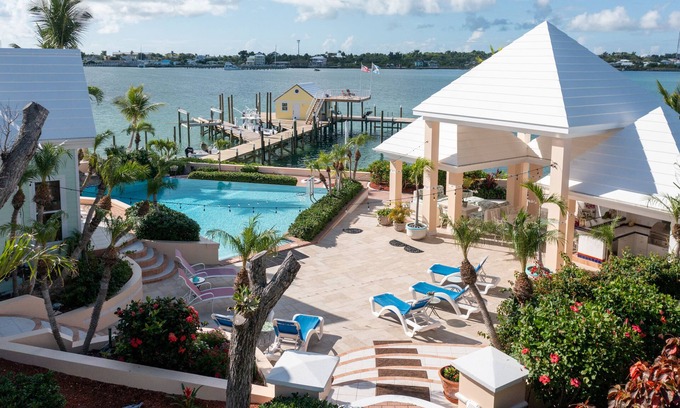 Lubbers Quarters Cay Villa | Gate House; a Private Villa within a Luxurious Estate near world-class fishing