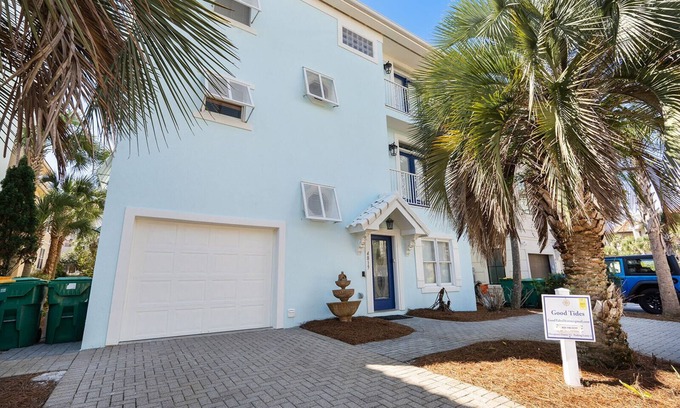 Fort Walton Beach - Destin House | Gated Family Luxury; steps to private beach, resort style pool & hot tub!