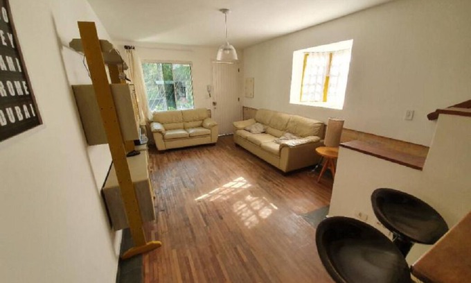 Pinheiros House | Gated town house in Pinheiros