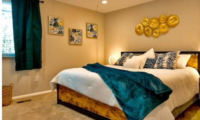 Roswell House | Gateway to Heaven is in Historic Roswell!