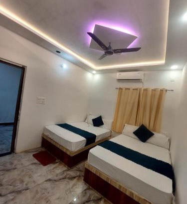 Sarnath House | Gatiman Galaxy Inn