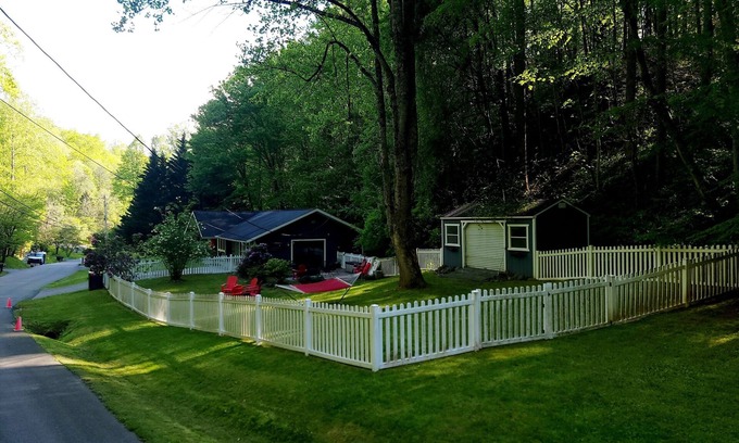 Gatlinburg House | Gatlinburg Getaway at Hidden Valley Ranch PRIME LOCATION