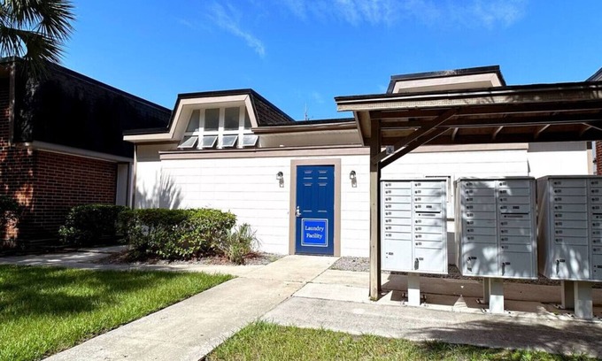 Gainesville Apartment | Gator Summit I - Minutes From UF