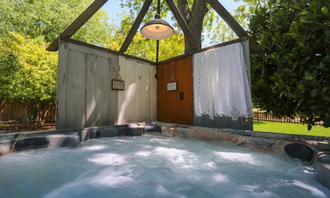 Fredericksburg House | Gazebo Haus | In Town | Hot Tub | Sleeps up to 12