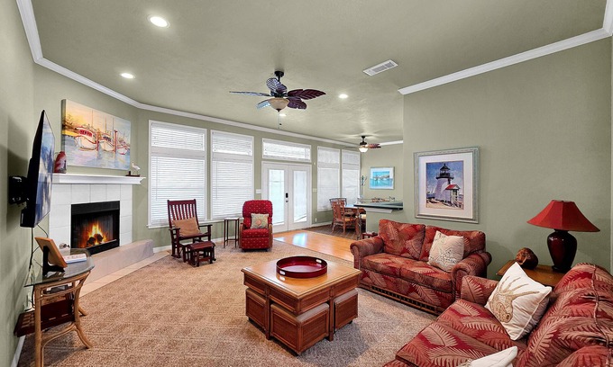 Crystal Beach House | Geaux-N-Coastal 3 bedroom, 2 bath, Not pet friendly, sleeps 12