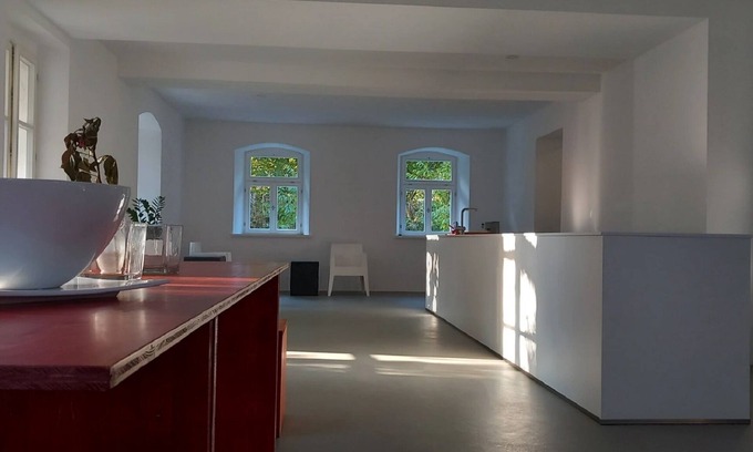 Neunburg vorm Wald Apartment | Gemütliche 140qm Ferienwohnung für Vier Personen