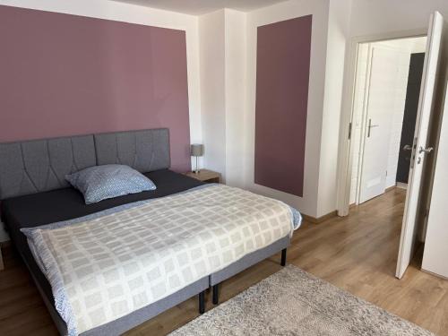 Vechelde Apartment | Gemütliche Appartement 1 - mit Küche und Bad zur Eigennutzung -Schuster Homes-
