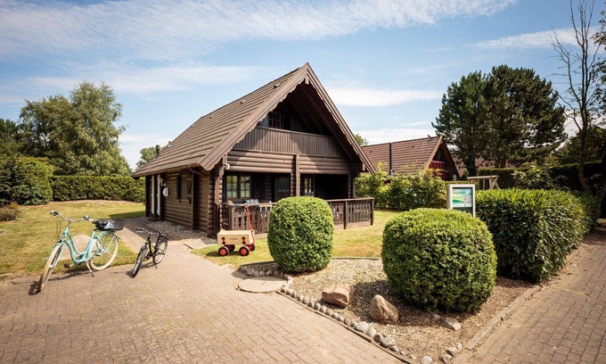 Norderteil House | Gemütliches Blockbohlen-ferienhaus im Ferienpark Achtern Diek
