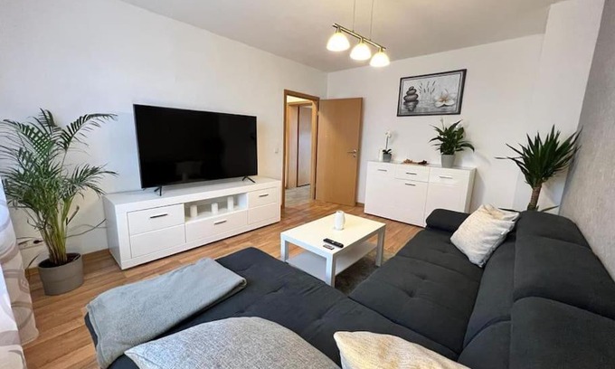 Magdeburg Apartment | Gemütliches Reihenhaus mit Terrasse