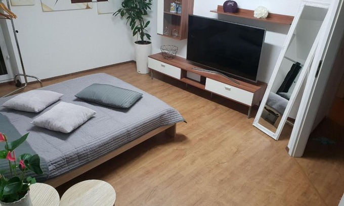 Waldau House | Gemütliches Zimmer mit eigenem Bad/WC/Küche
