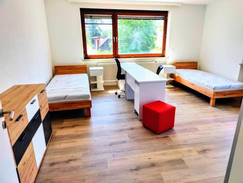 Heidenheim an der Brenz Apartment | Gemeinschaftsunterkunft Doppelzimmer für max 8P I 2 Bäder I Küche I einzeln oder komplett buchbar
