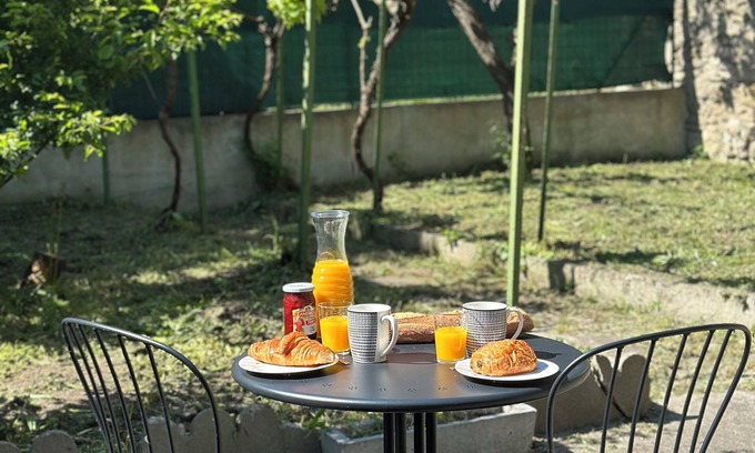 Carcassonne Apartment | (Gentle parenthesis)