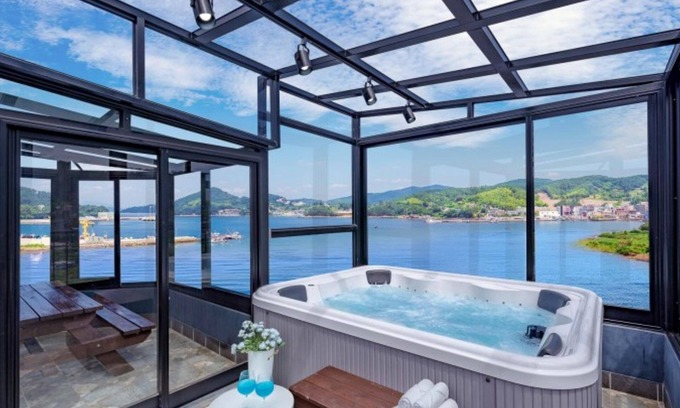 Geoje House | Geojedo Pentahouse Pension