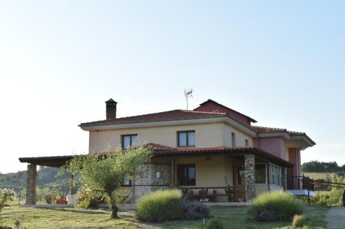 Polygyros House | Geomelia Guest Studio 1 & Geomelia Guest Studio 2