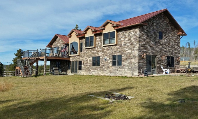 Georgetown House | Georgetown Lake, Discovery and the Pintlers