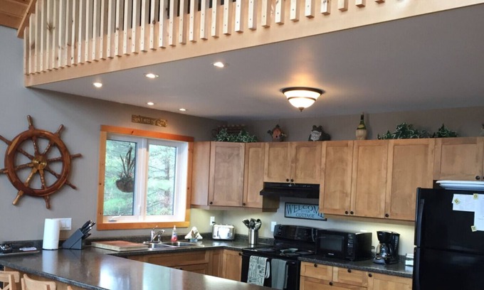 Georgian Bay Cottage | Georgian Bay Executive Retreat - Honey Harbour