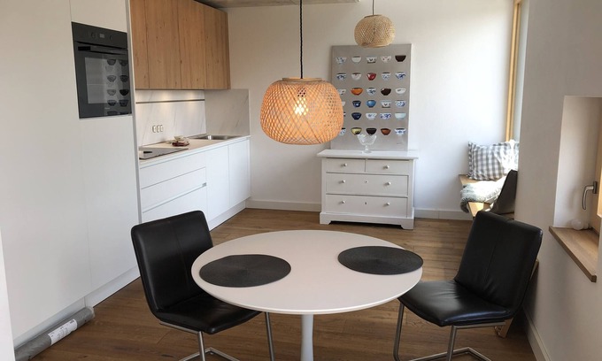 Riedenburg Apartment | Geräumige Ferienwohnung für bis zu Drei Personen mit Herrlichem Blick auf Riedenburg