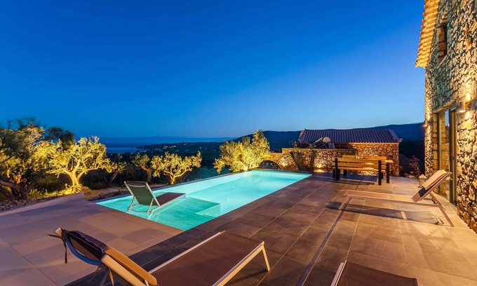 Pylos-Nestoras Villa | Gerakada Exclusive-Seaview Villa with Private Pool