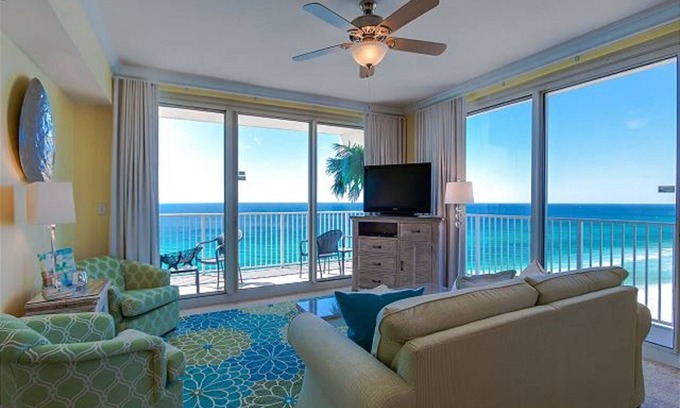 Panama City Beach Condo | 🔥 Get your vacation mode on 💵🏝