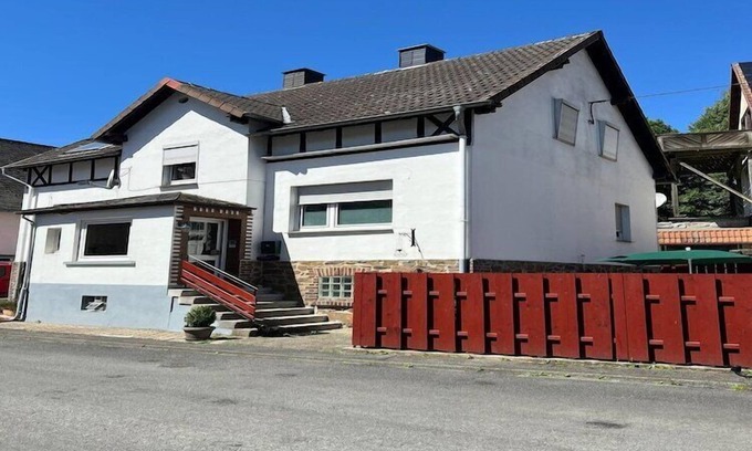 Bontkirchen Apartment | Getaway in Bontkirchen (Brilon)