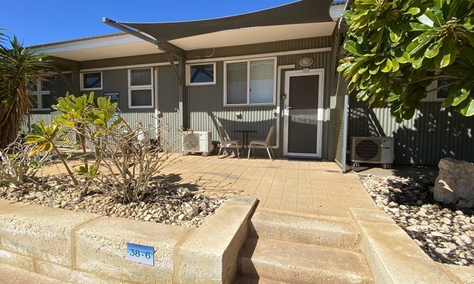 Exmouth Apartment | Getaway Villas Unit 38-6 - comfort on a budget