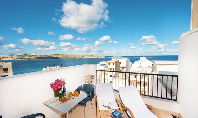 Bugibba Apartment | GetawaysMalta - Penthouse 14 With Seaview Terrace